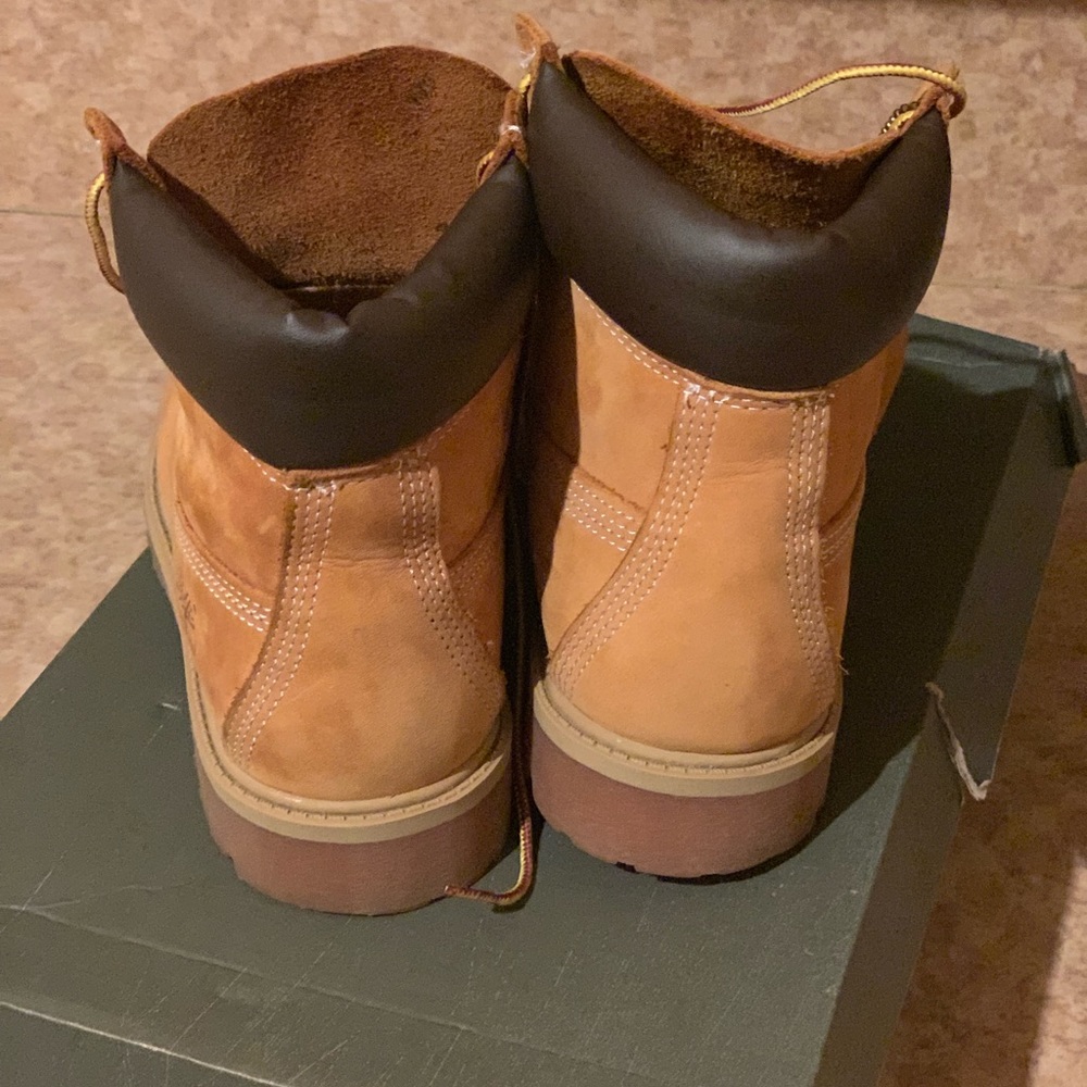 Timberlands - Picture 2 of 3